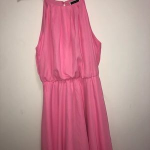 Sleeveless pink dress